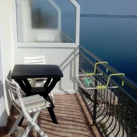 Apartment Toma Lukovo Šugarje Exterior foto